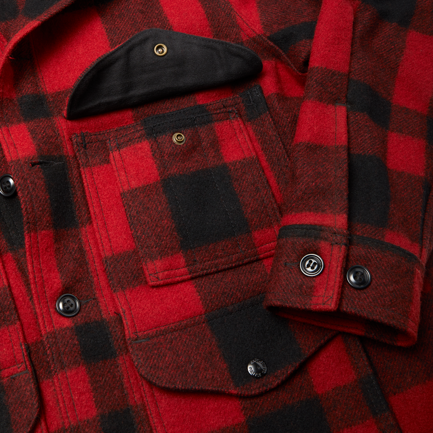 Alternate view of the Filson Mackinaw Wool Cruiser Jacket - Red/black Plaid