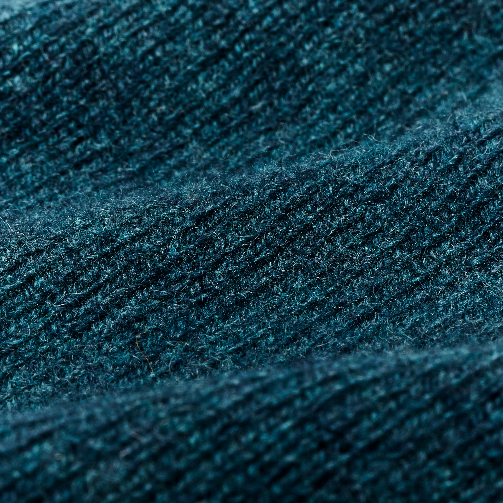 Alternate view of the Filson Shetland 5-gauge Wool Sweater - Pine Blue