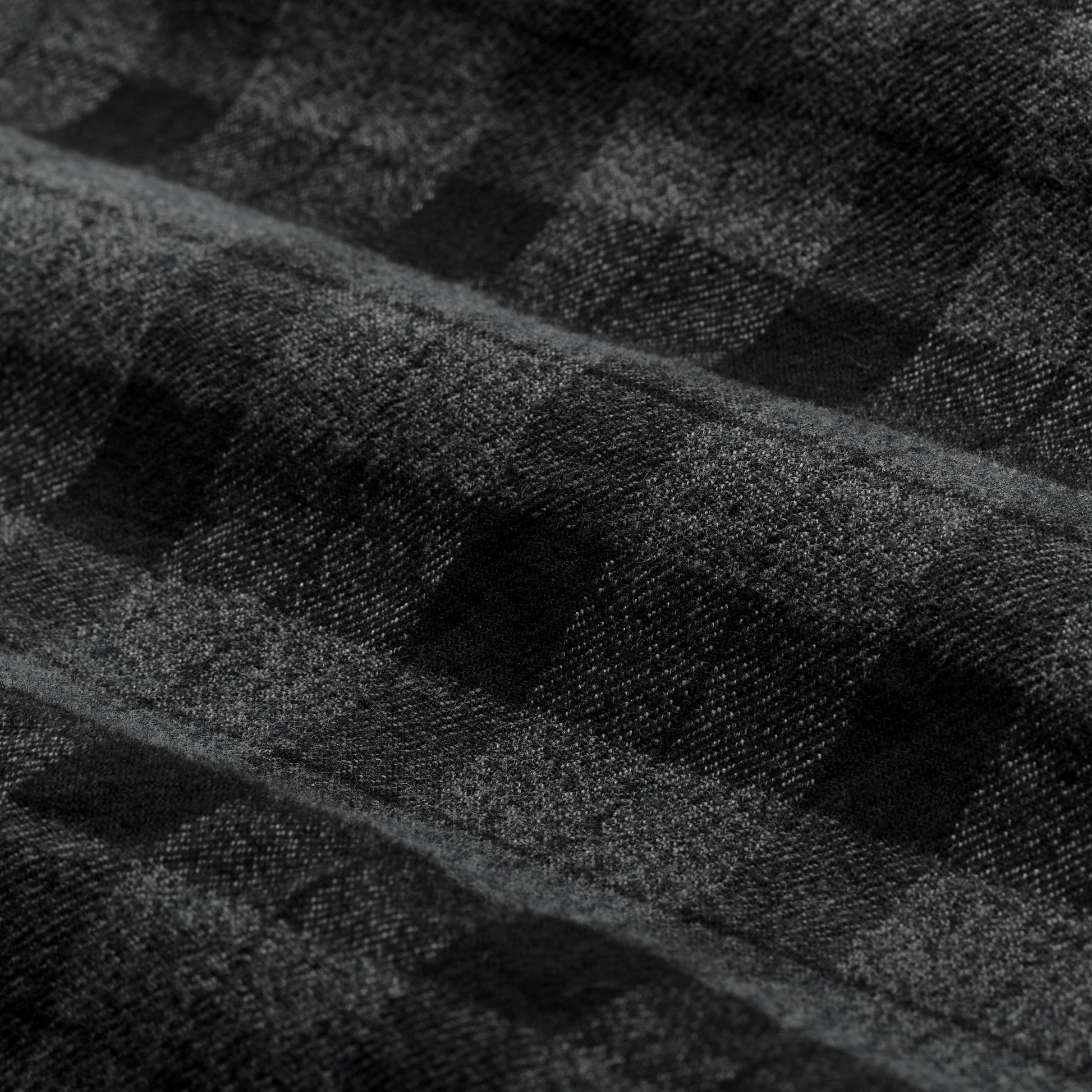 Alternate view of the Filson Alaskan Guide Shirt - Heather Gray/black Plaid