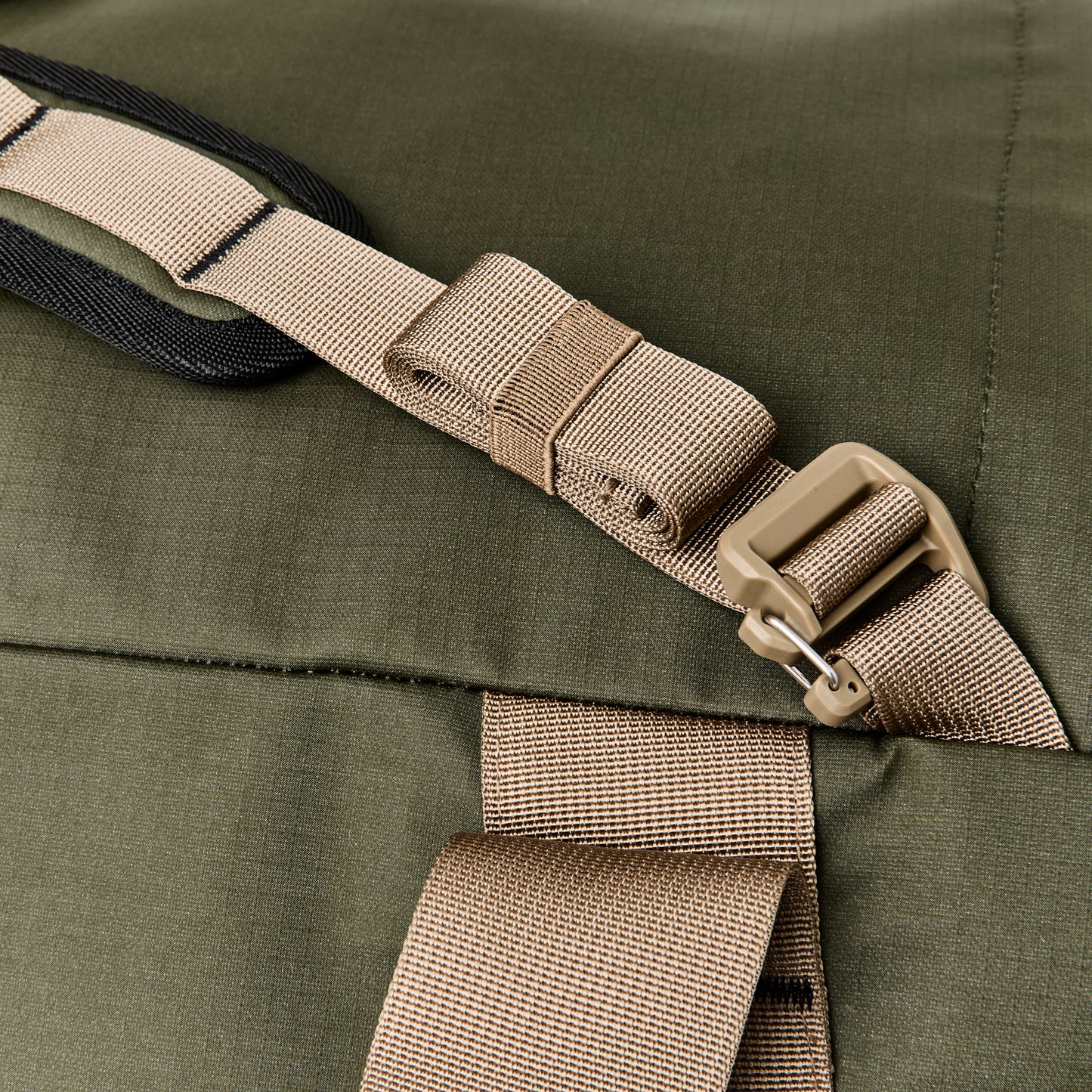 Alternate view of the Filson Scout Medium Duffle - Olive / Black / Covert