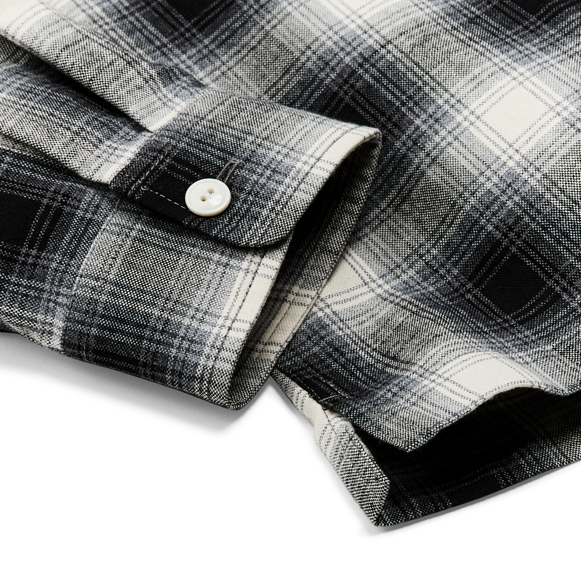 Alternate view of the Filson Elk Heights Camp Shirt - Black / Gray Shadow Plaid