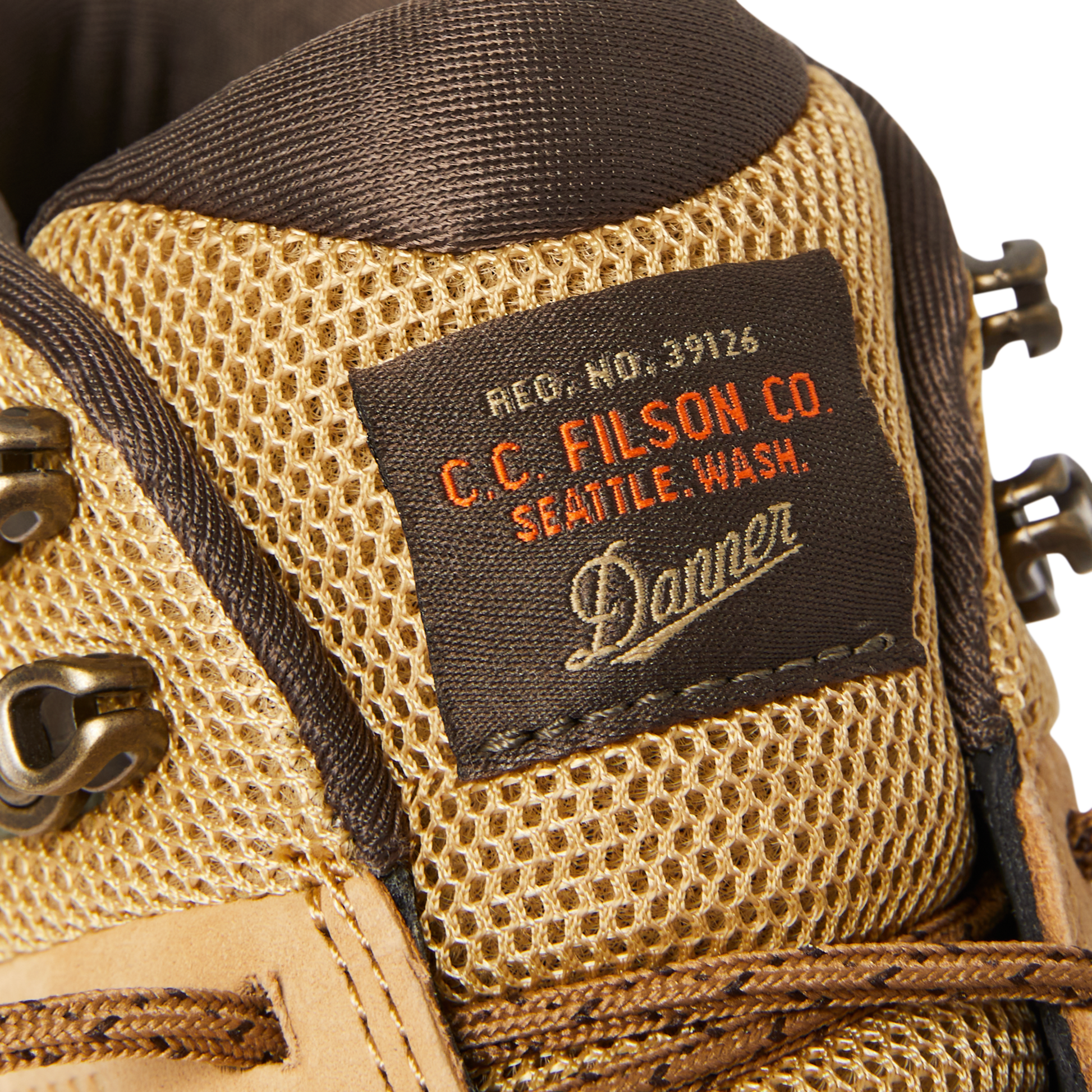 Alternate view of the Filson Filson X Danner Trail 2650 Hiker Boots - Prairie Sand