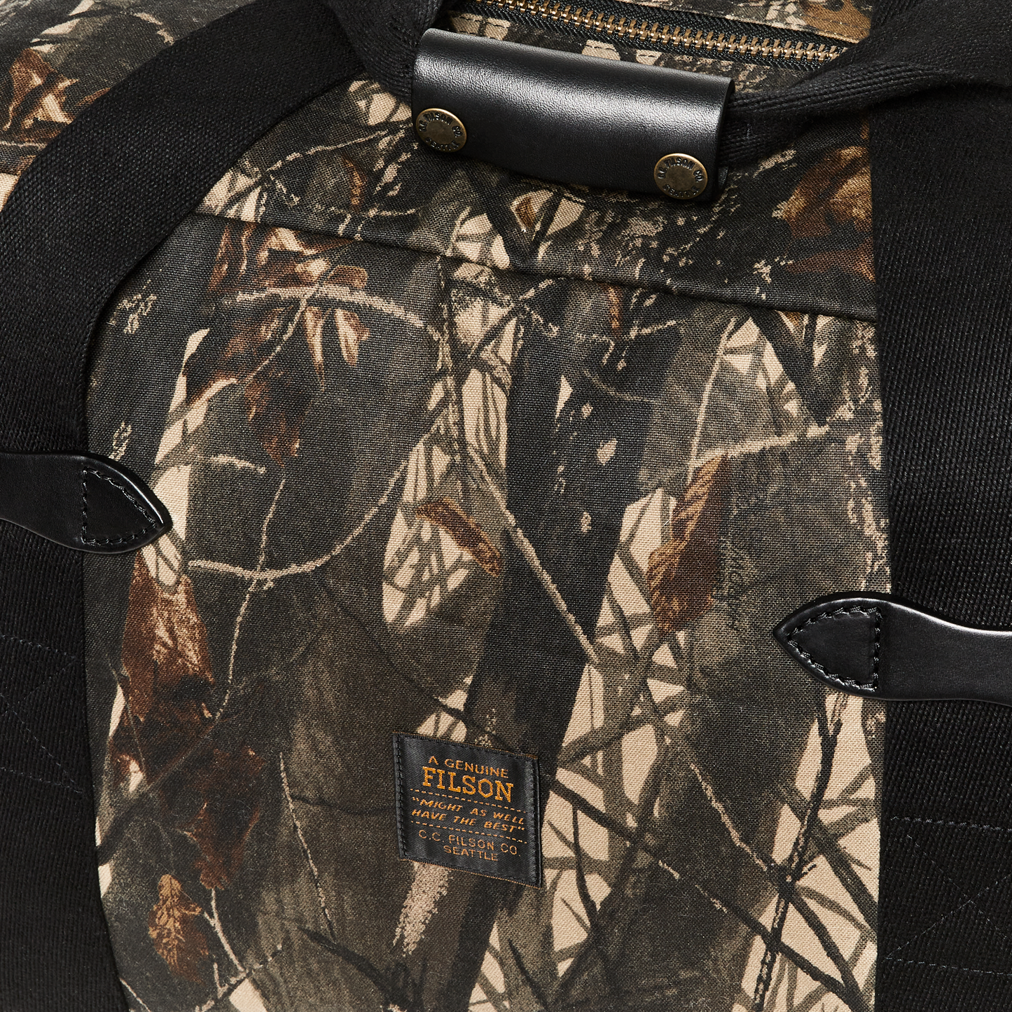 Alternate view of the Filson Medium Tin Cloth Duffle Bag - Realtree Hardwoods Camo